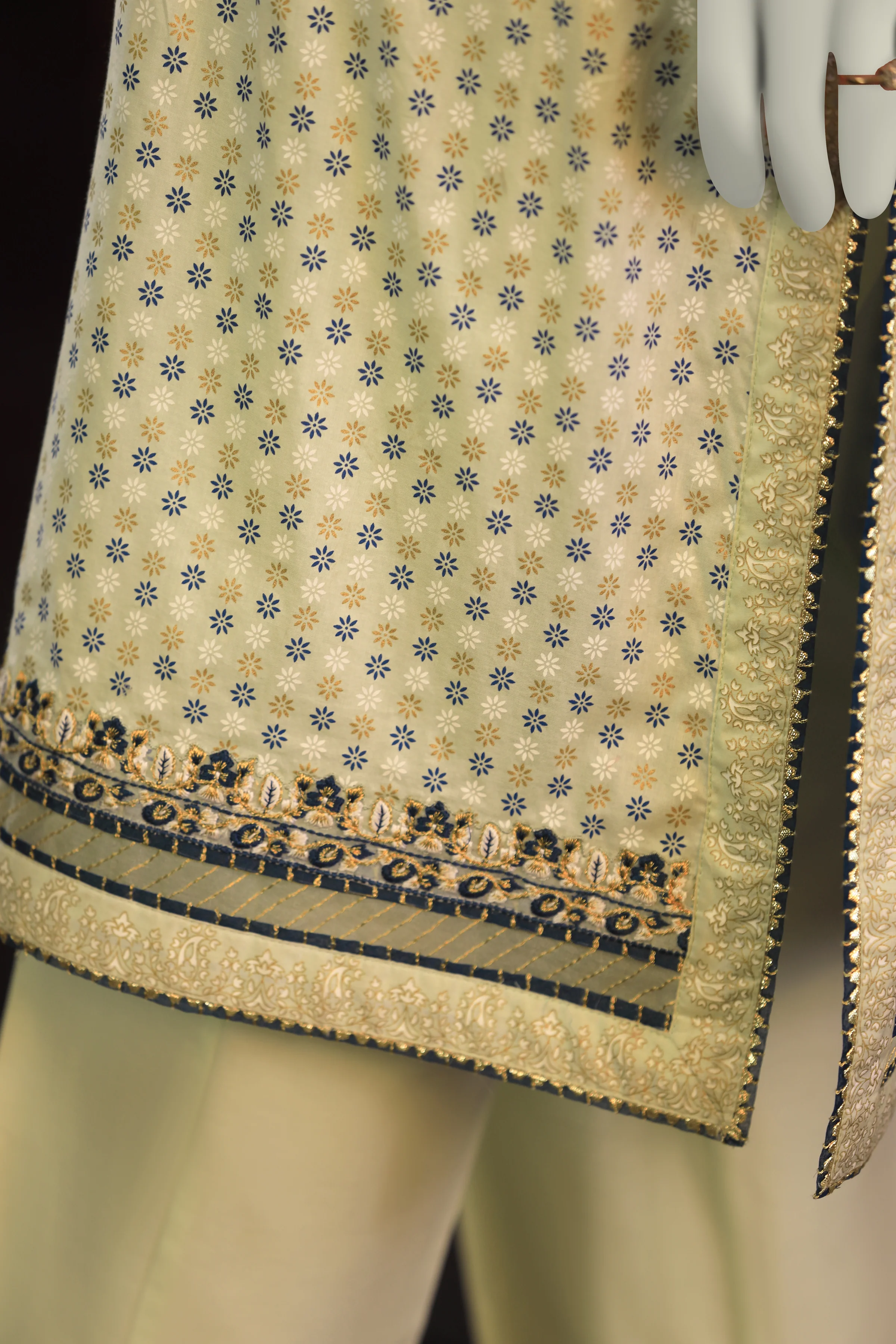MULTICOLOR LAWN 3PC UNSTITCHED | CCW-3PSU-S-US-22-019/B ZEB-2 - Image 2