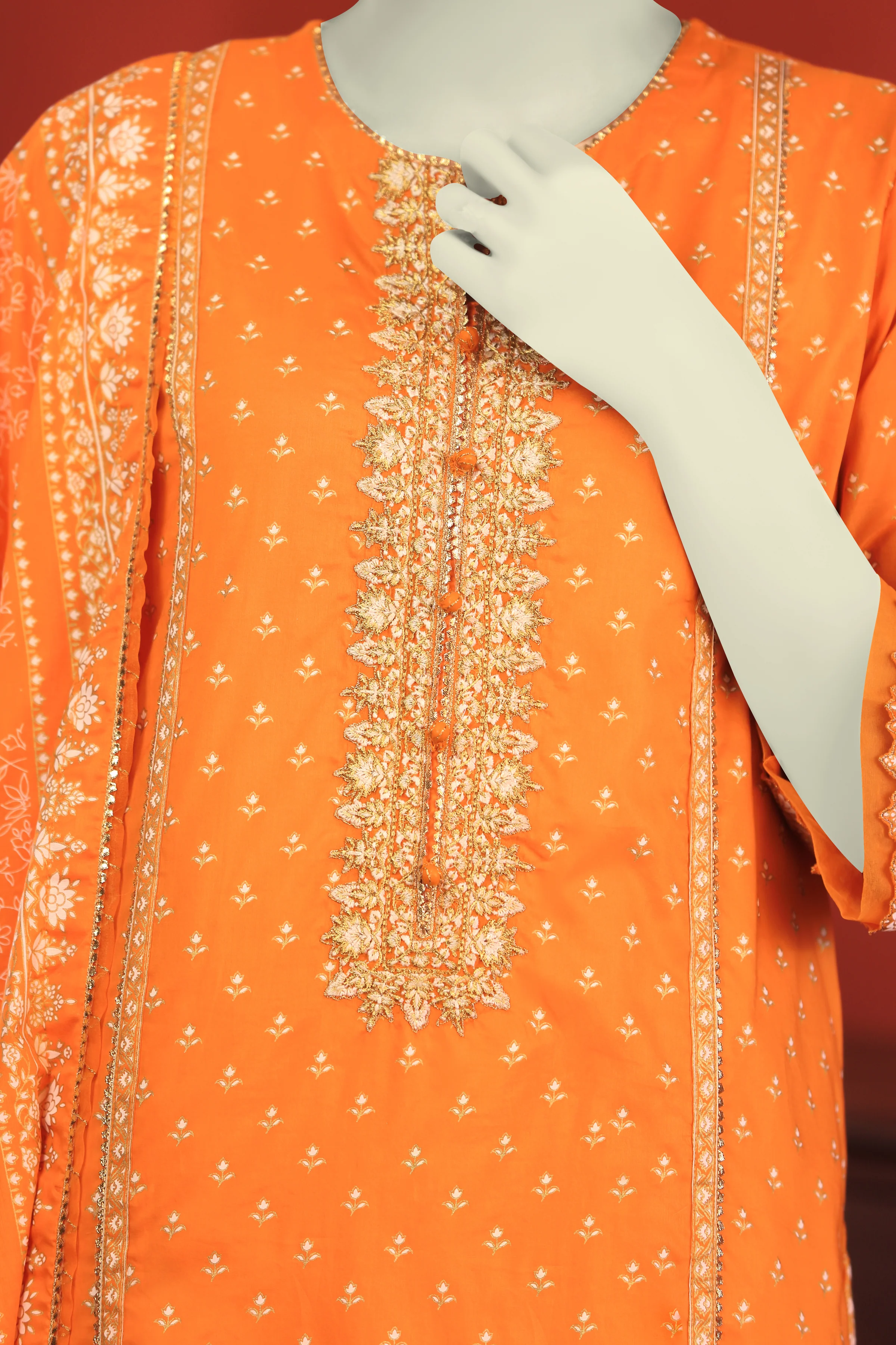 ORANGE LAWN 3PC UNSTITCHED | CCW-3PSU-S-US-22-020/B SHAJAR-2 - Image 4