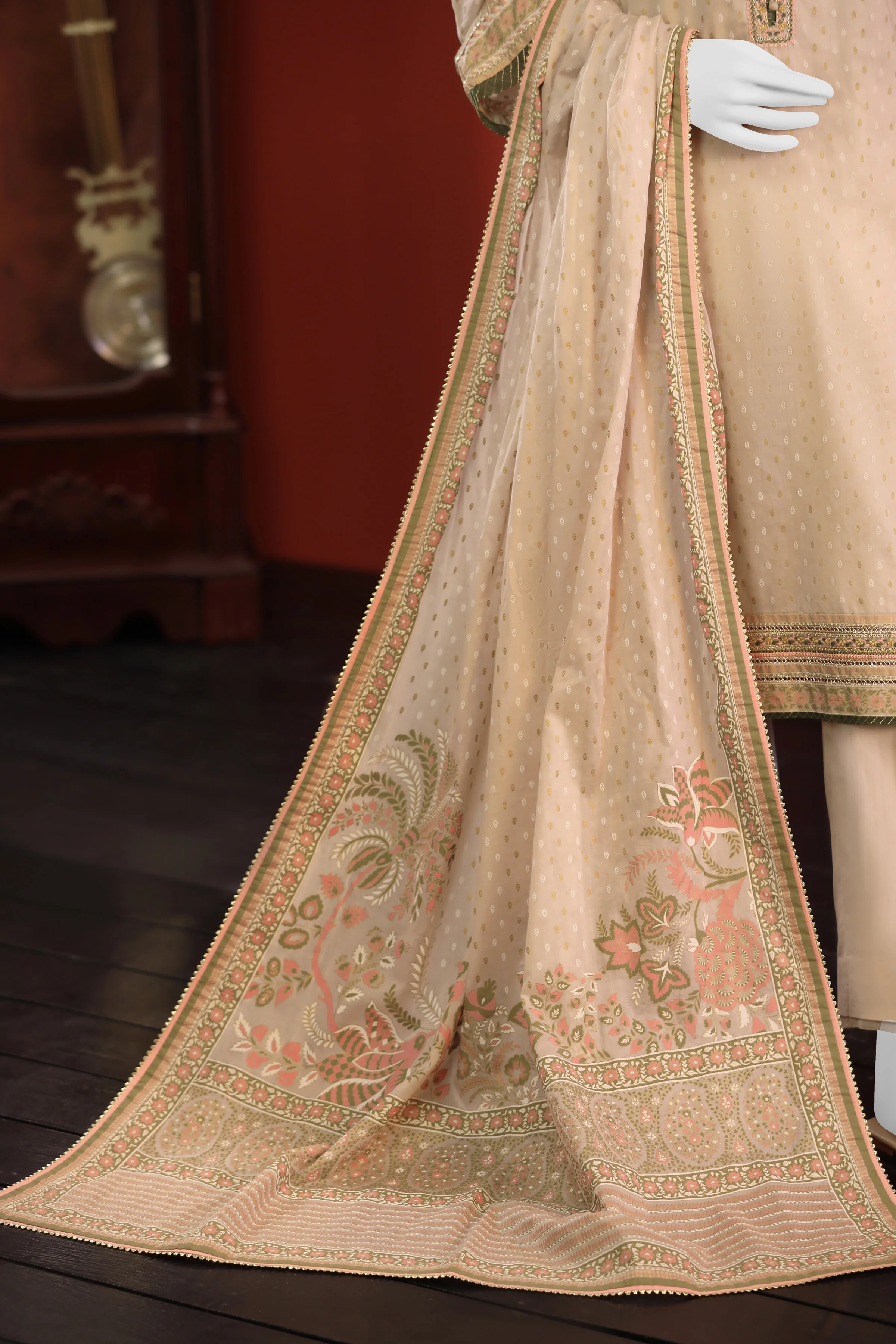 BEIGE LAWN 3PC UNSTITCHED | CCW-3PSU-S-US-22-021/A BAHAR-1 - Image 2