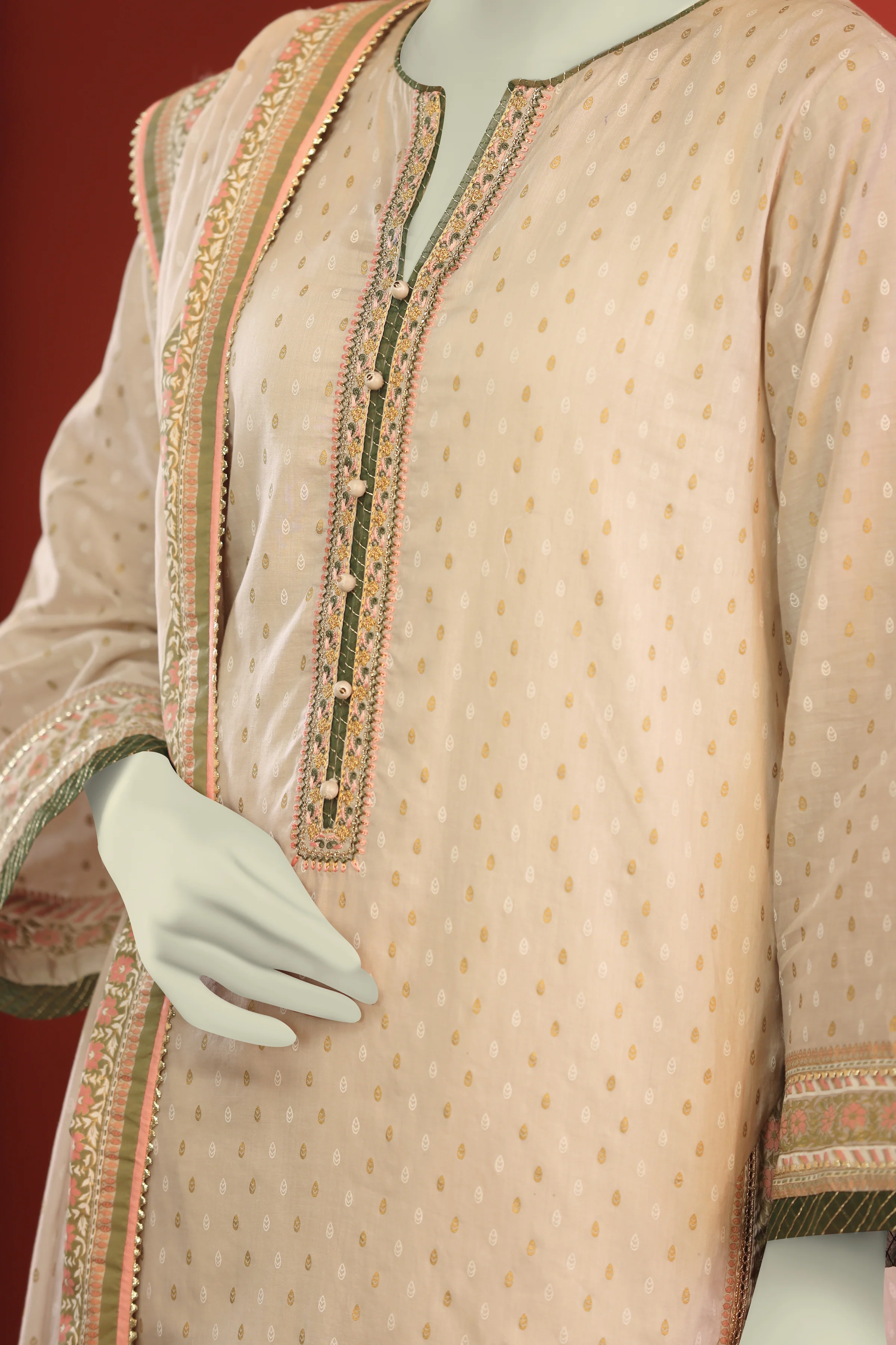 BEIGE LAWN 3PC UNSTITCHED | CCW-3PSU-S-US-22-021/A BAHAR-1 - Image 4