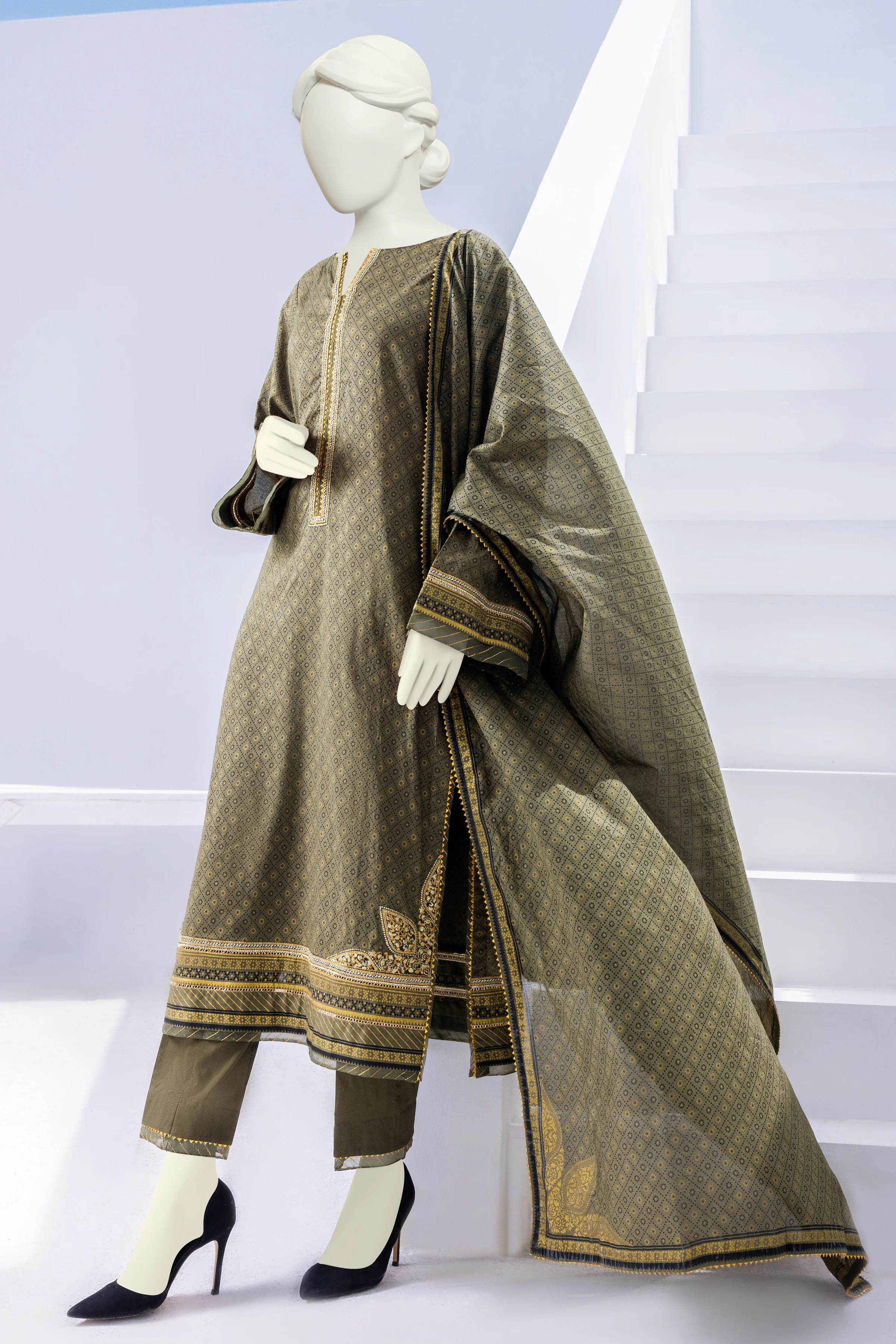 OLIVE GREEN LAWN 3PC STITCHED | CCW-3PSU-S-US-22-040/S GULAAL - Image 4