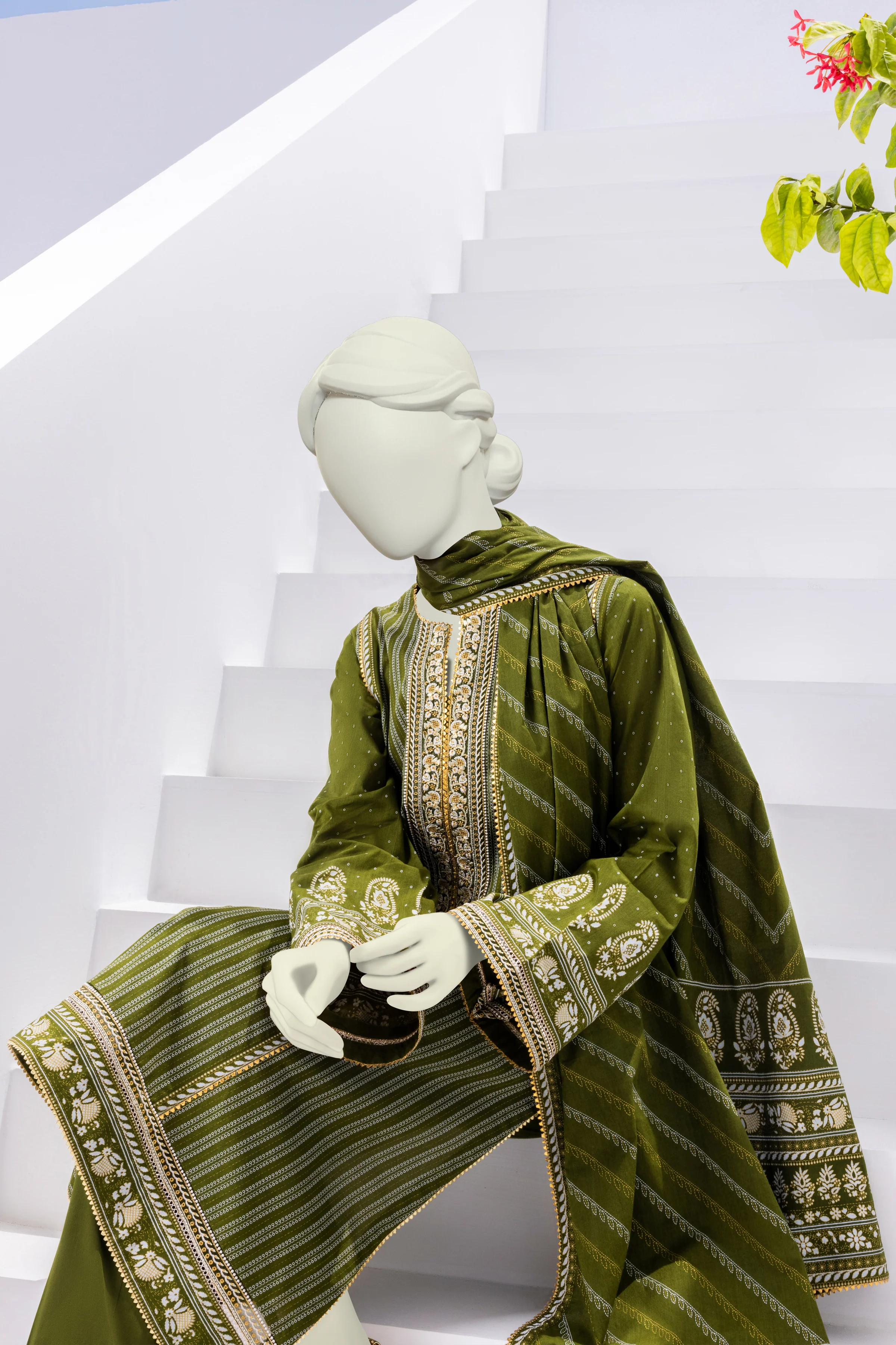 GREEN LAWN 3PC UNSTITCHED | CCW-3PU-S-US-22-047 DEFFODIL - Image 6