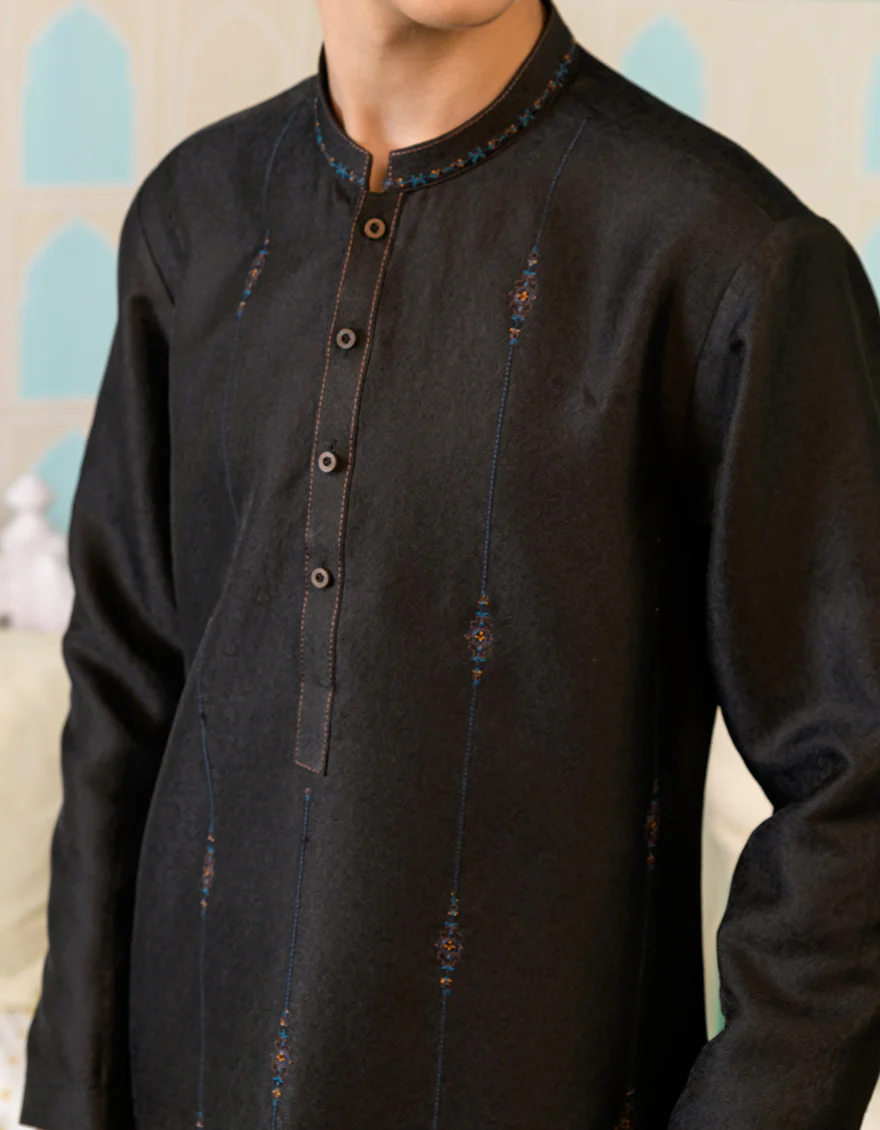 BLACK KURTA | JCK-SP-US-44279/A23/JJ8463-FL - Image 2