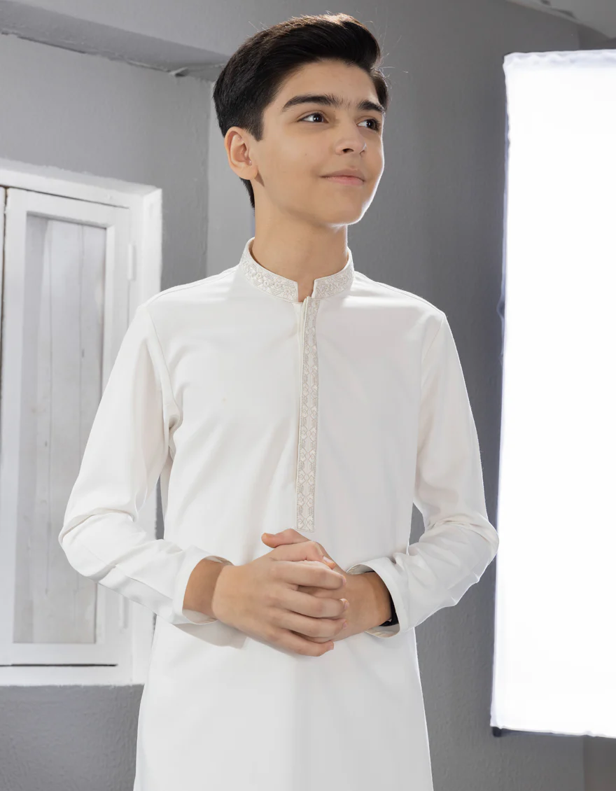 DULL WHITE KAMEEZ SHALWAR | JCKS-A-US-38671/S23/JJ8644-SF - Image 2