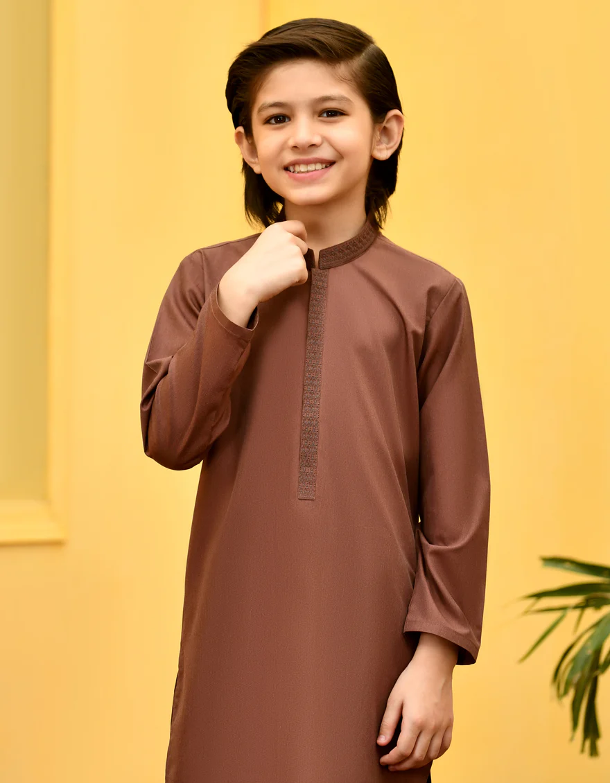 MAROON BLENDED KAMEEZ SHALWAR | JCKS-S-US-46080/S23/JJ8173-SF - Image 2