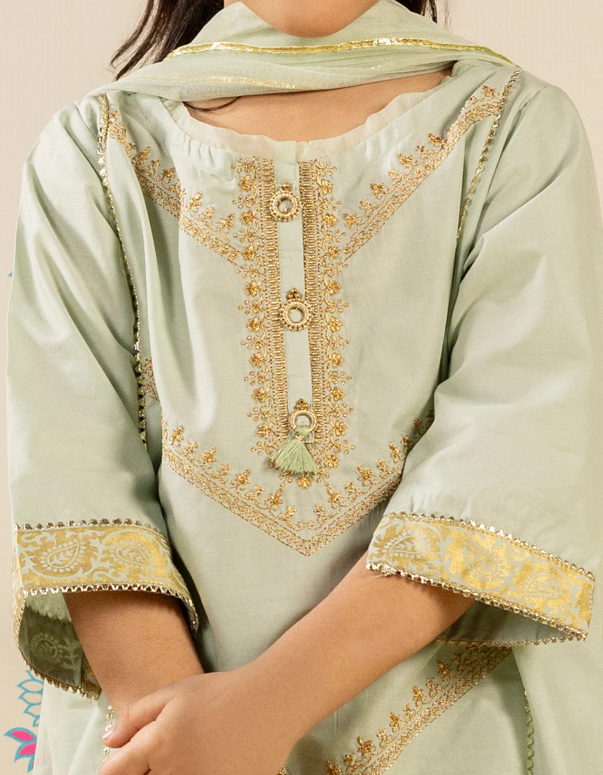 GREEN LAWN 3PC STITCHED | JGK-S-JGP-25-1510 FB/SHEEN GILTZ-4 - Image 2