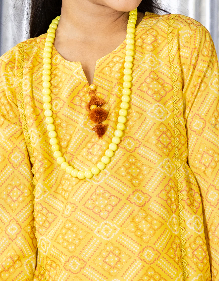 YELLOW LAWN 3PC STITCHED | JGK-S-JGP-25-1546 FB/CHUNRI TREAT-4 - Image 3