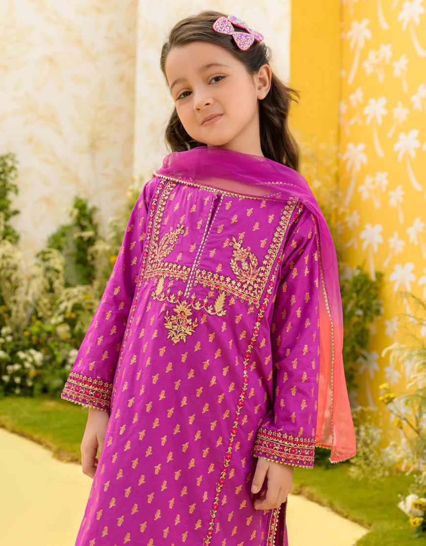 MAGENTA LAWN 3PC STITCHED | JGK-S-US-23-1924 FB/HF-164 - Image 3
