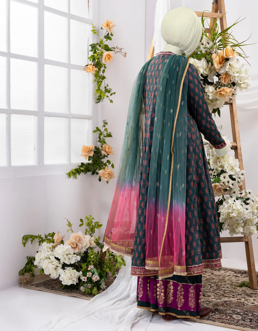 GREEN LAWN 3PC STITCHED | JGK-S-YGTL-626-24 FB/RUNG-E-ZARI-03 - Image 2