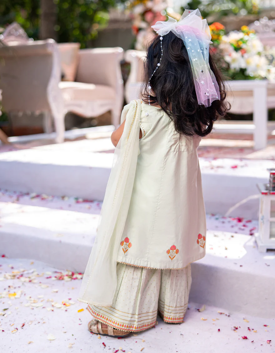 GREEN KHADDI 3PC STITCHED | JGK-W-24-1951 FB/IRIS-4 - Image 2