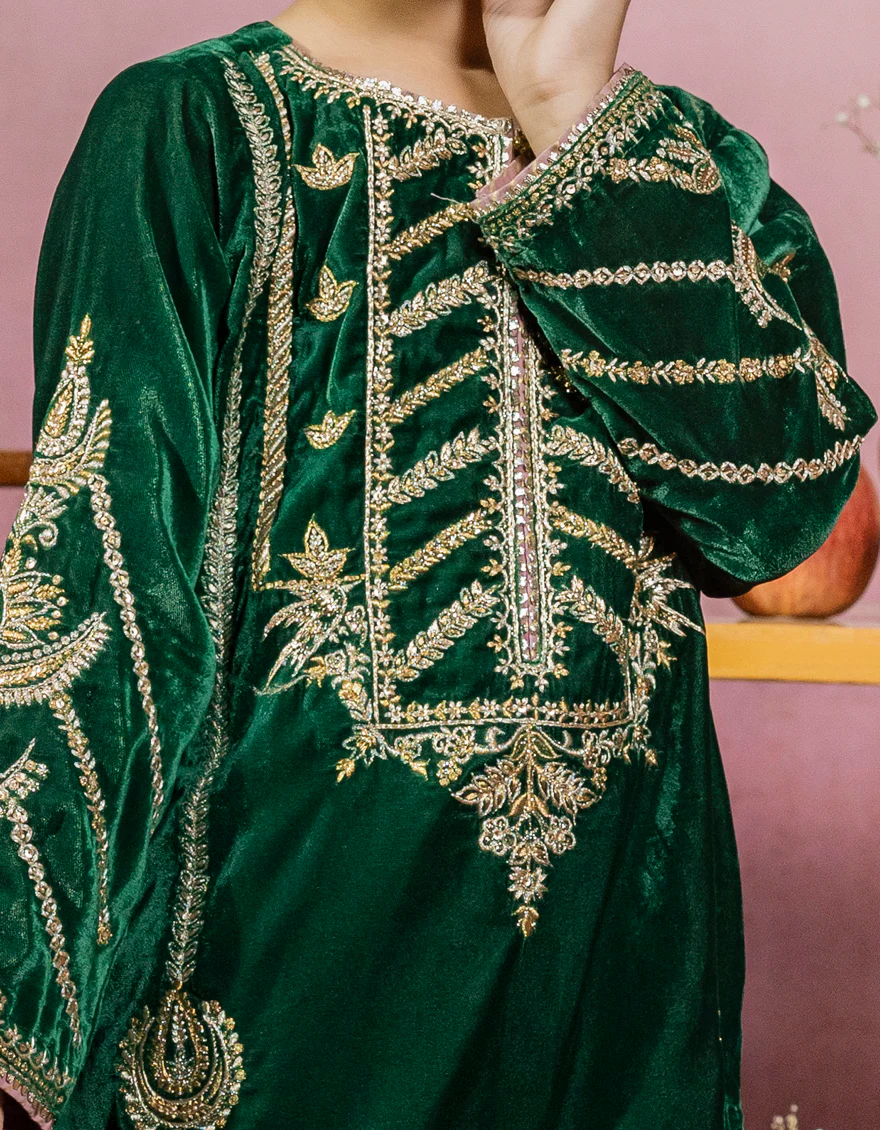 GREEN VELVET 3PC STITCHED | JGK-W-US-22-1928 FB/VELVET HF-146 - Image 3