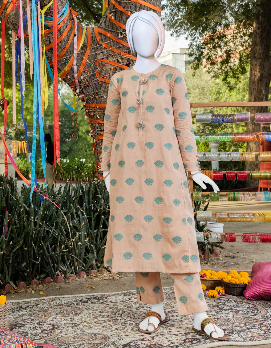 PEACH JACQUARD 2PC STITCHED | JGK-YGTL-S-US-418-23 FB/LOTUS-717