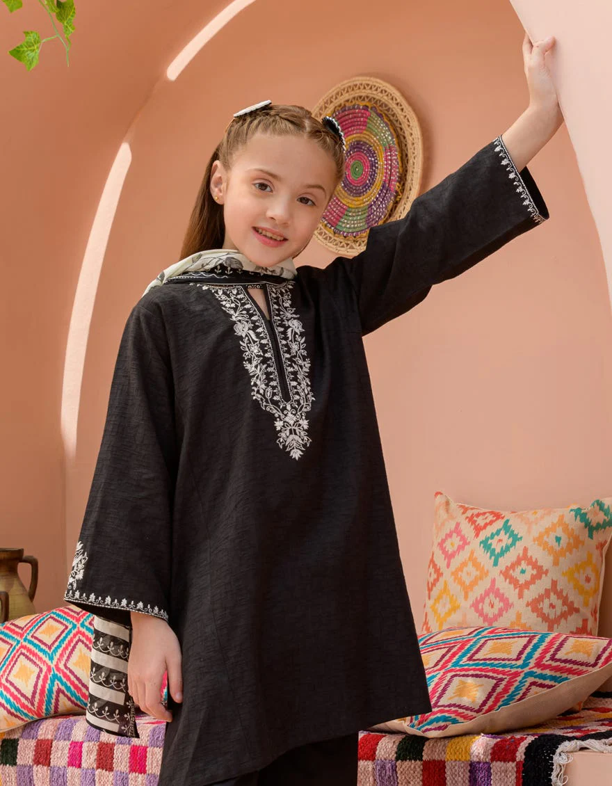 BLACK TEXTURED 3PC STITCHED | JGKL-S-24-1574 FB/CHAR-BAGH-01 - Image 3