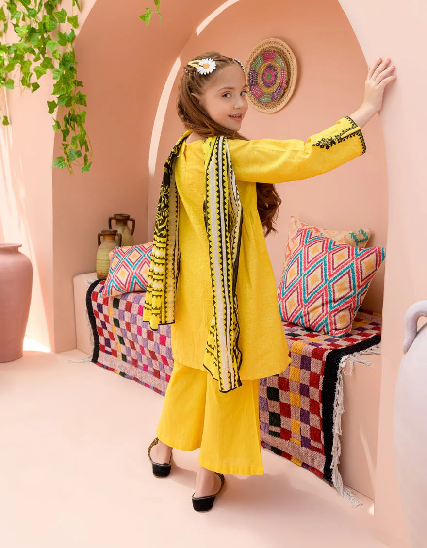 YELLOW TEXTURED 3PC STITCHED | JGKL-S-24-1578 FB/CHAR-BAGH-05 - Image 3