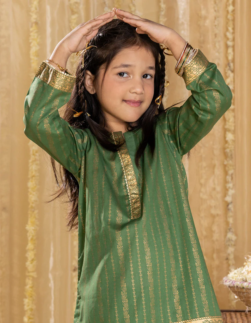 GREEN LAWN 2PC STITCHED | JGKL-S-JGST-25-5607 FB/SHEIN CO-ORDS-03 - Image 3