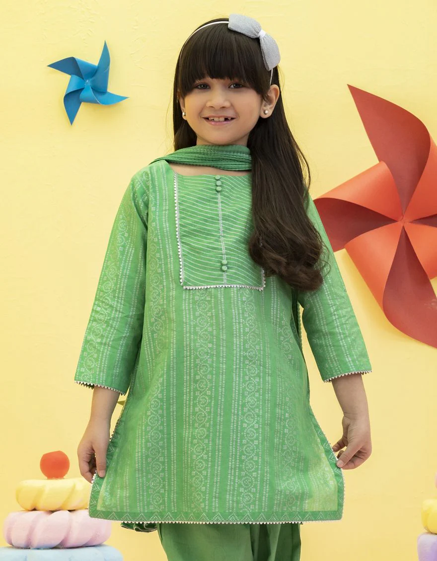 GREEN LAWN 3PC STITCHED | JGKL-S-US-22-1521 FB/QALAI - Image 3