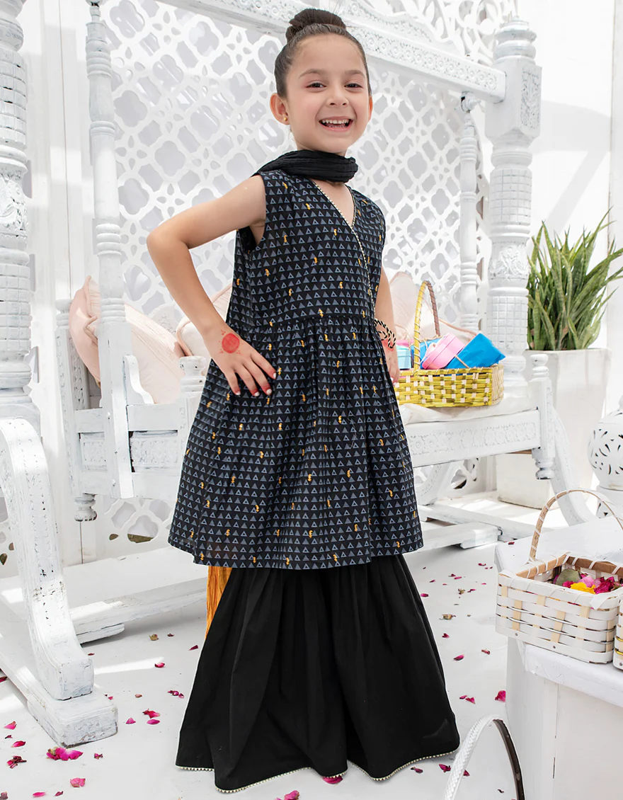 BLACK LAWN 3PC STITCHED | JGKL-S-US-22-1544 FB/TICON - Image 4