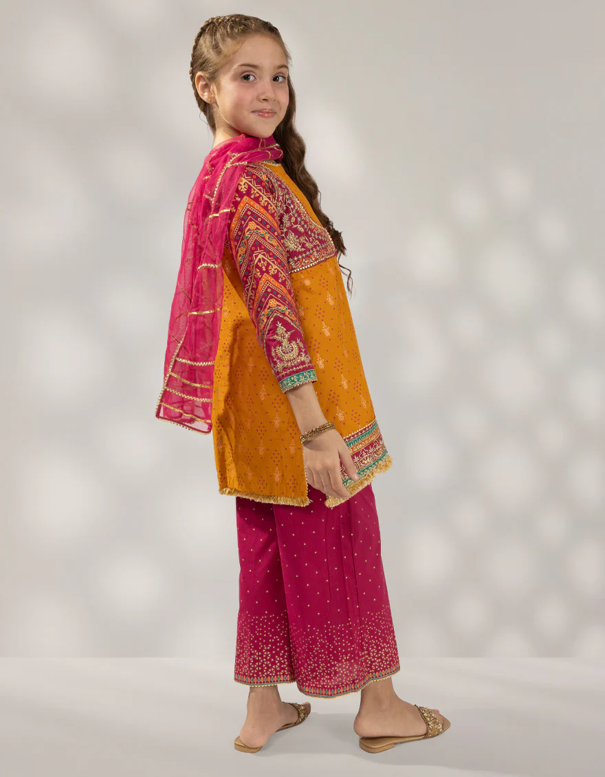 MUSTARD LAWN SILK 3PC STITCHED | JGKL-W-JGF-25-1921 FB/SHIREEN-1 - Image 3