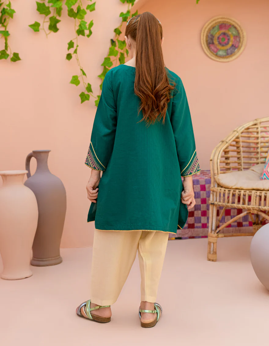 GREEN TEXTURED KURTI | JGLK-S-24-2525 FB/FESTIVE-03 - Image 2