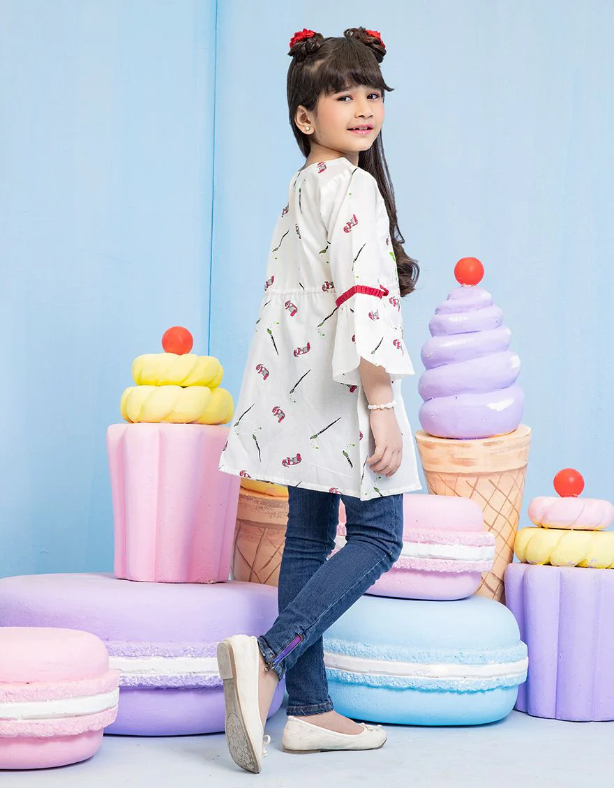 OFF WHITE LAWN KURTI | JGLK-S-US-22-2501 FB/PAINTING TIME - Image 3