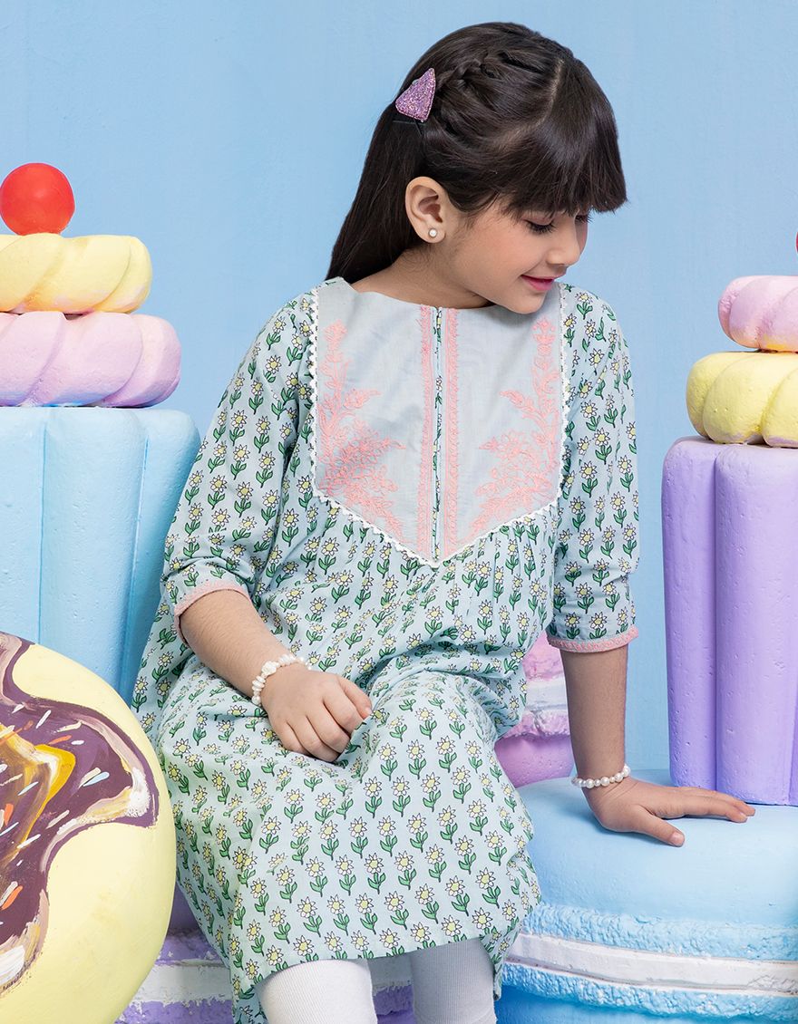 GREEN LAWN KURTI | JGLK-S-US-22-2513 FB/FANTASY-1-22 - Image 3