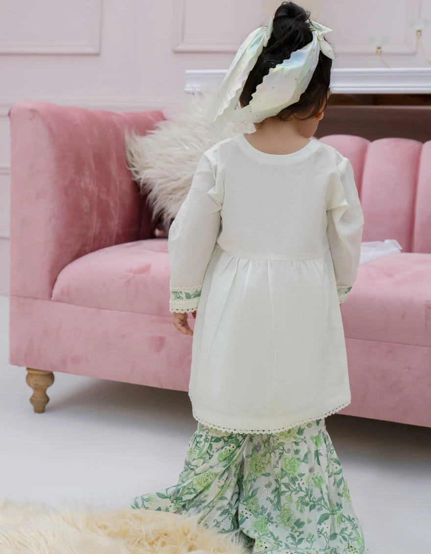 OFF WHITE LAWN 3PC STITCHED | JIK-S-JIST-25-5811 FB/MINI FLORA-3 - Image 2