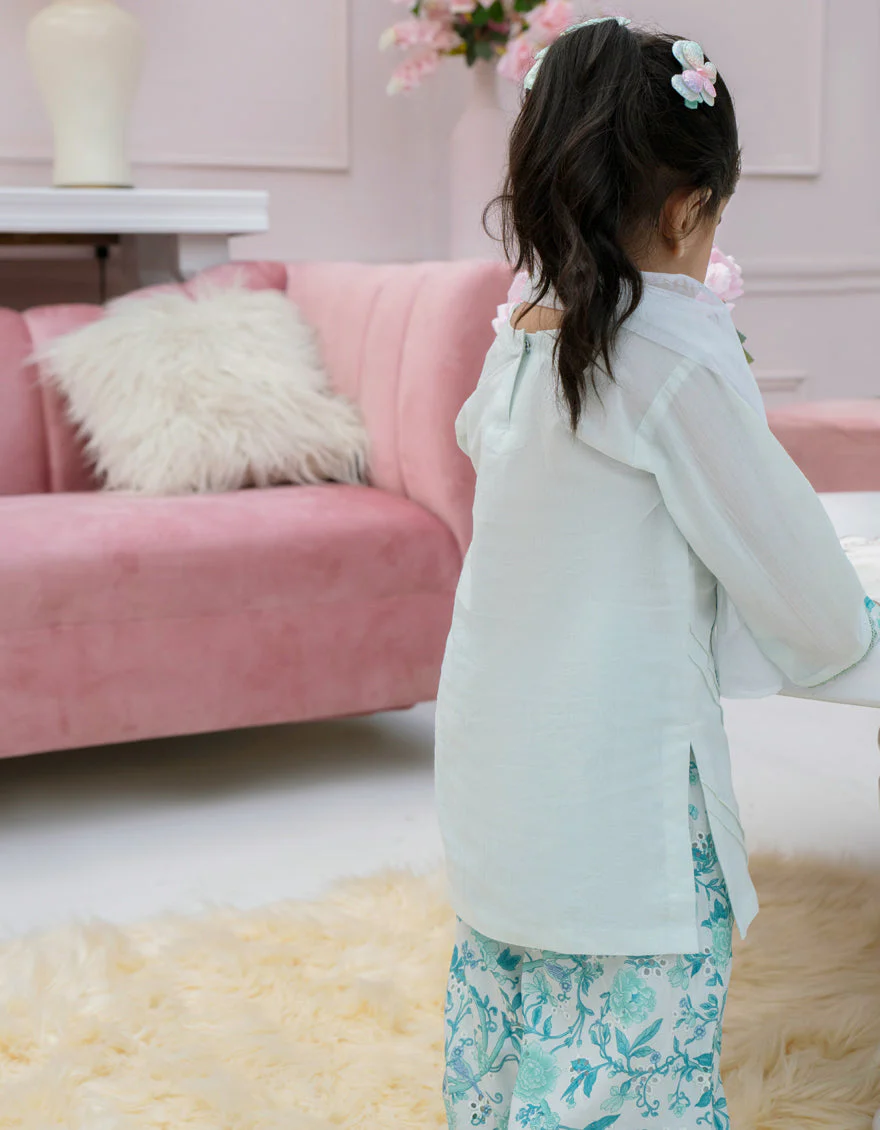 WHITE LAWN 3PC STITCHED | JIK-S-JIST-25-5812 FB/MINI FLORA-4 - Image 2