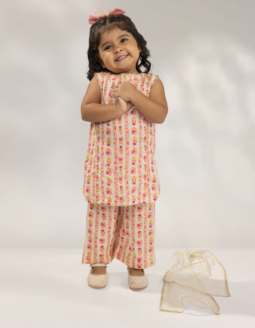 BEIGE LINEN 3PC STITCHED | JIK-W-JIP-25-1304 FB/CLASSIC-I-4 - Image 3