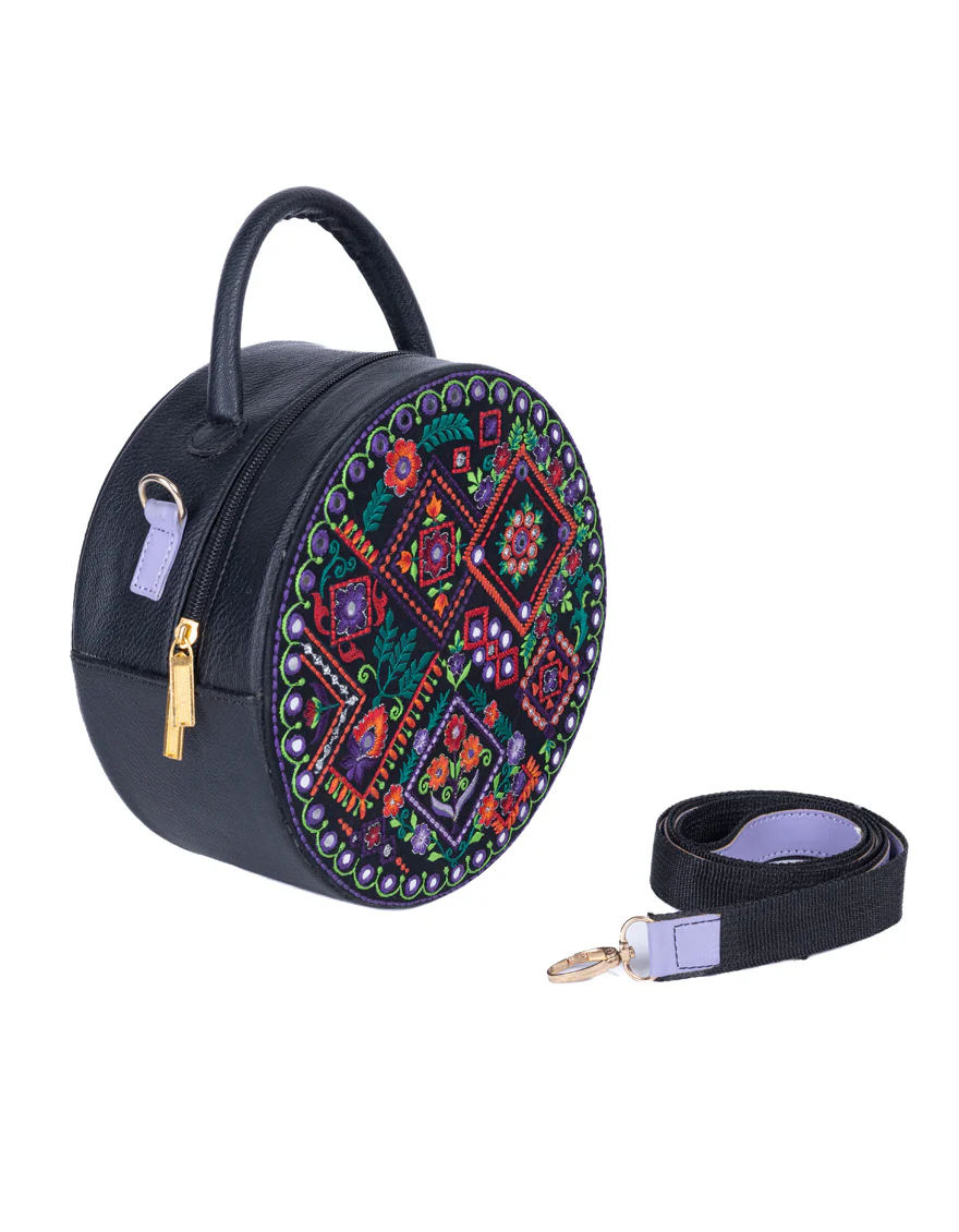 BLACK REXINE HANDBAG | JJBL-24-066 FB/VENDO - Image 2