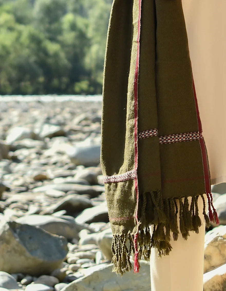 MEHNDI SHAWL | JJID-SHW-US-22-0004 FB/DUSSA SHAWL-MEHNDI - Image 4