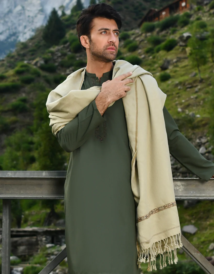 OLIVE SHAWL | JJID-SHW-US-22-0004 FB/DUSSA SHAWL-OLIVE - Image 3