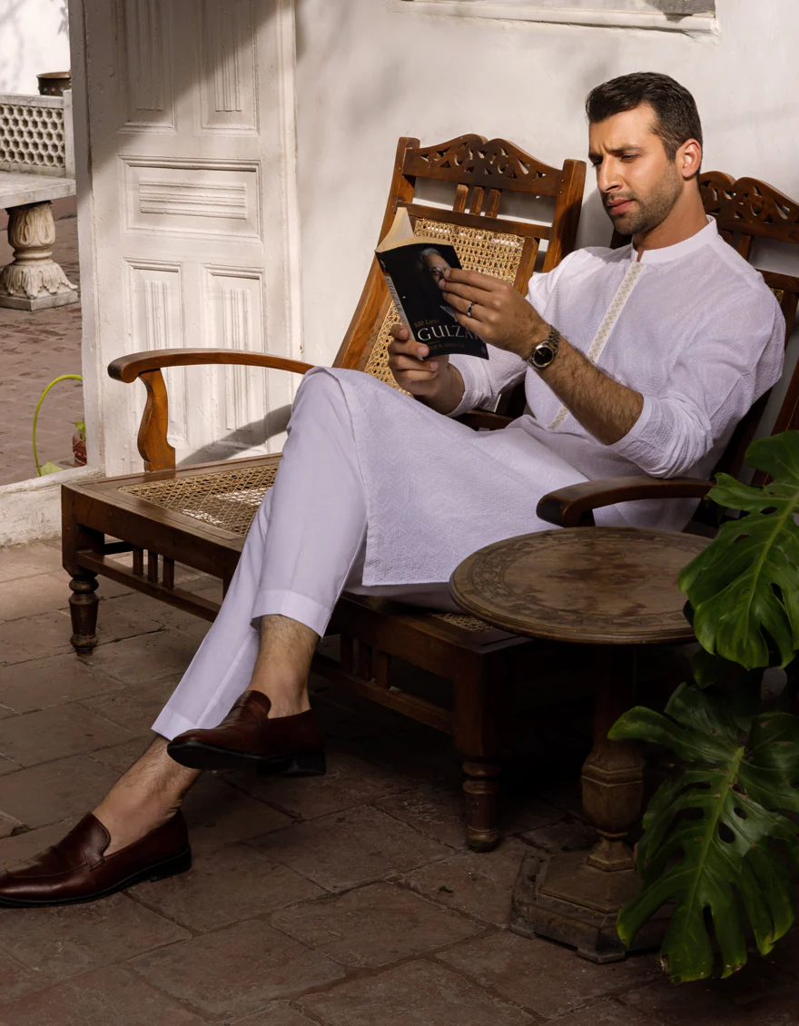 WHITE COTTON KURTA | JJK-A-US-40298/S22/JJ7546-FL - Image 4