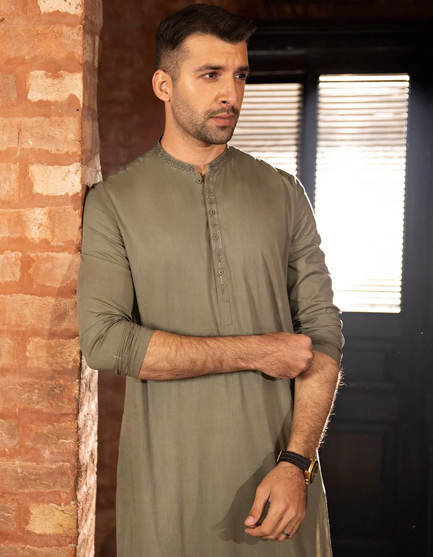 OLIVE GREEN KURTA | JJK-A-US-43074/S22/JJ7574-SF - Image 3