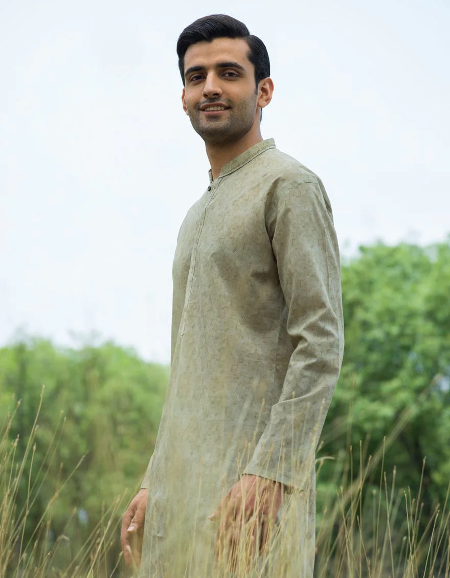 L GREEN KURTA | JJK-S-US-32493/S21/JJ7210-SF - Image 3