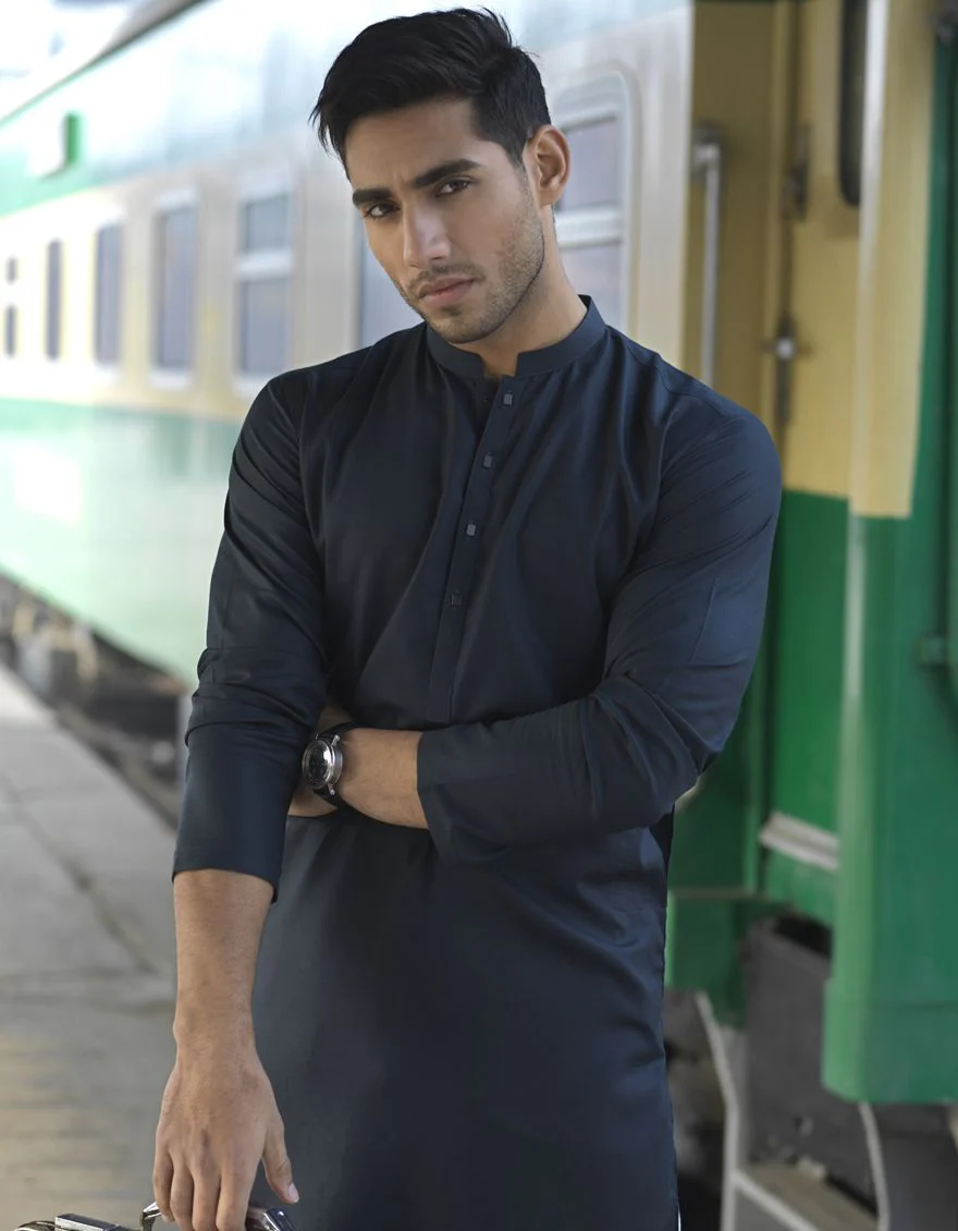 KAHI GREEN KURTA | JJK-S-US-40251/S22/JJ8134-PN - Image 3