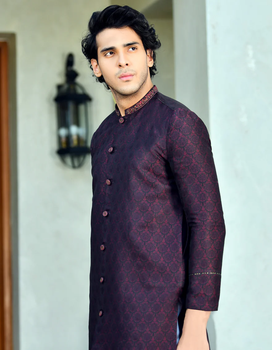 BLACK-MAROON KURTA | JJK-SP-US-44231/A23/JJ8465-FL - Image 2