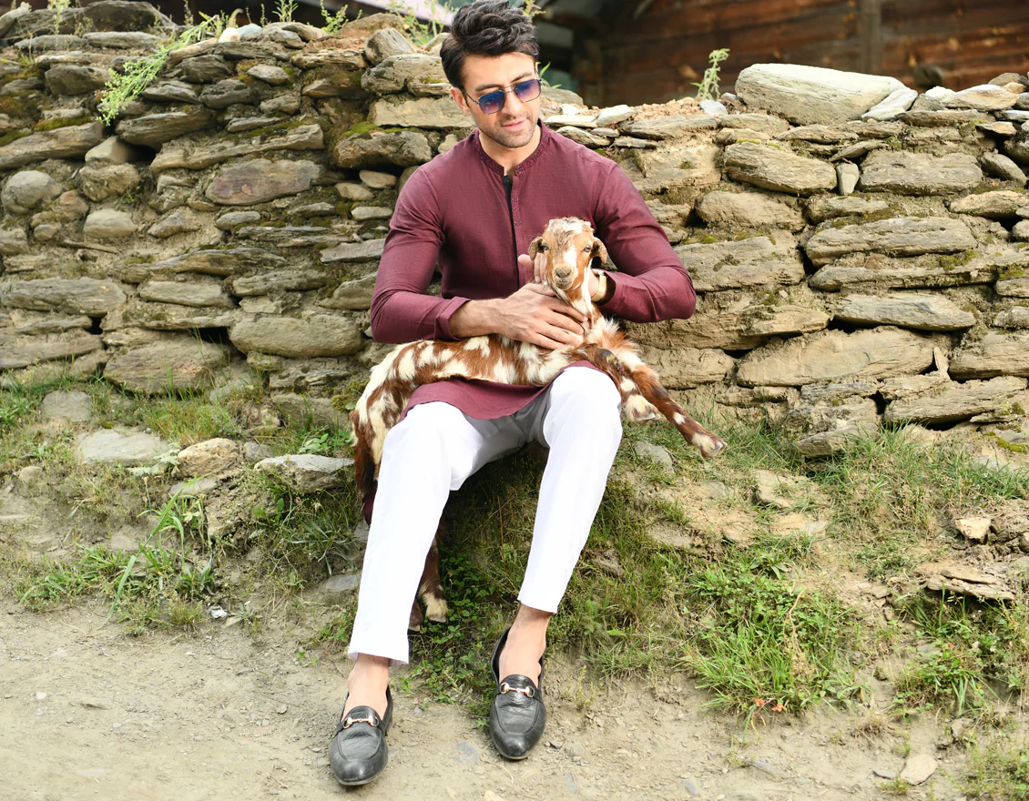 MAROON COTTON KURTA | JJK-US-44139/A22/JJ8411-SF - Image 4