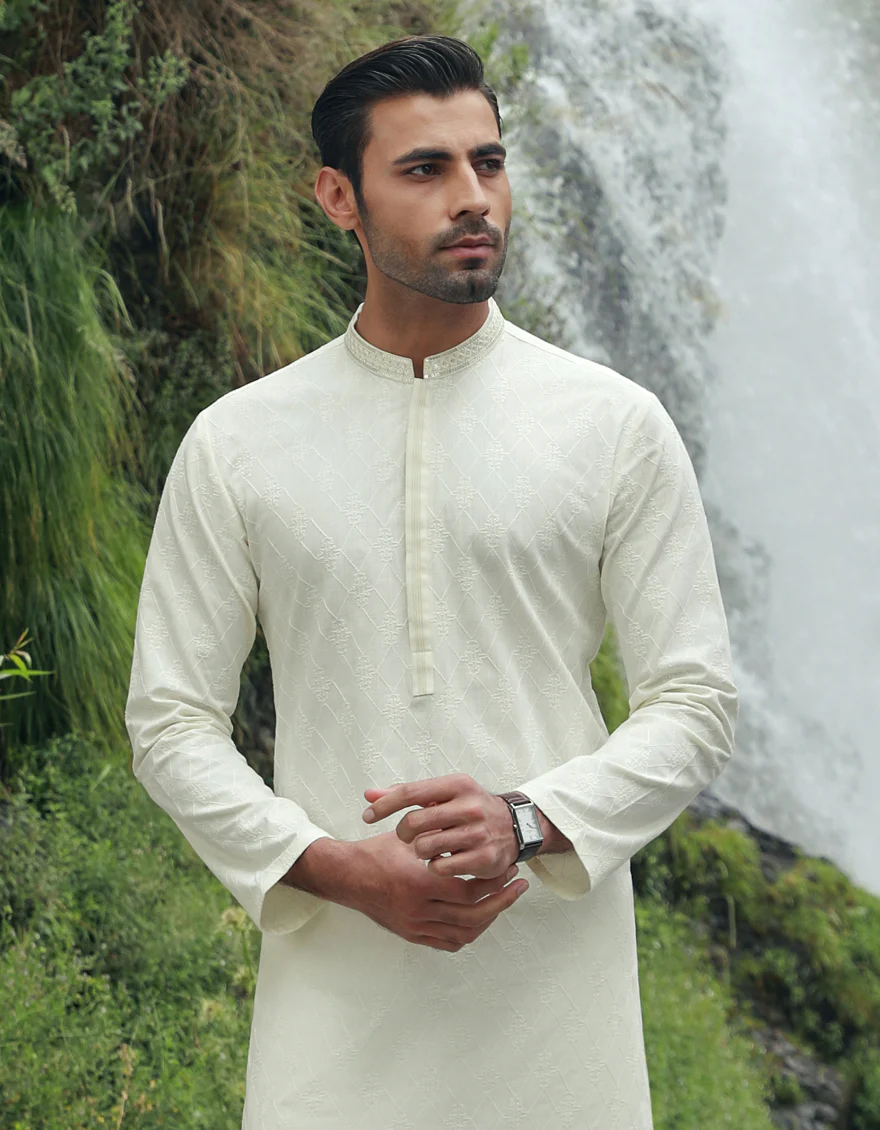 OFF WHITE KURTA | JJK-W-US-47121/S23/JJ8673-FL - Image 3