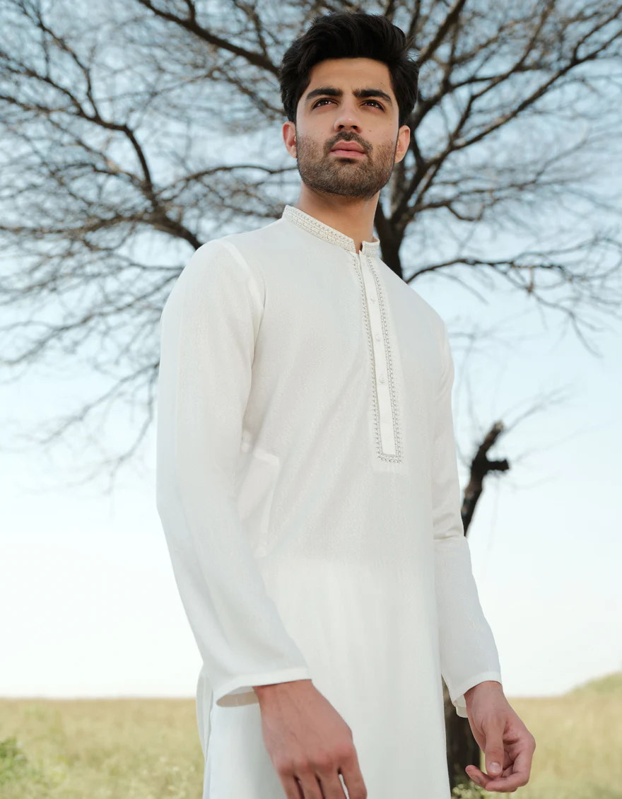 OFF WHITE BLENDED KAMEEZ SHALWAR | JJKS-A-34940/S24/JJ9252-FL - Image 4