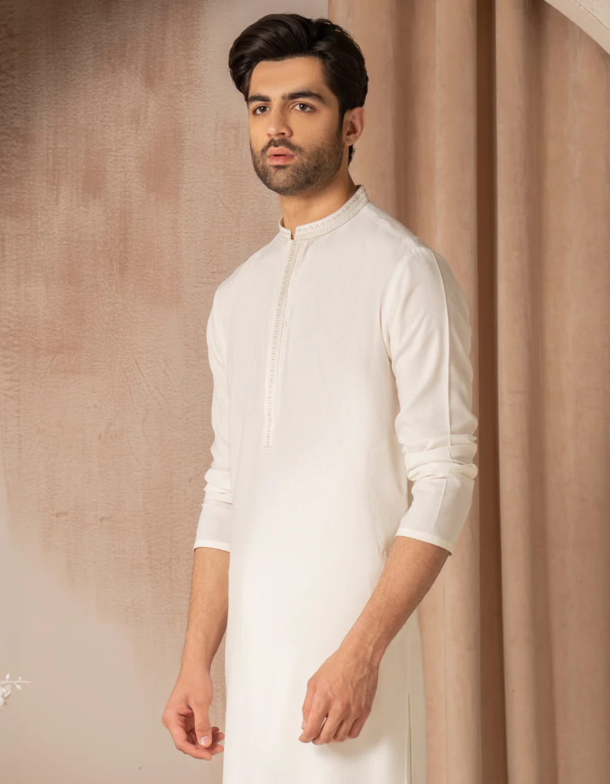 WHITE BLENDED KAMEEZ SHALWAR | JJKS-A-50188/S25/JJ9899-FL - Image 4