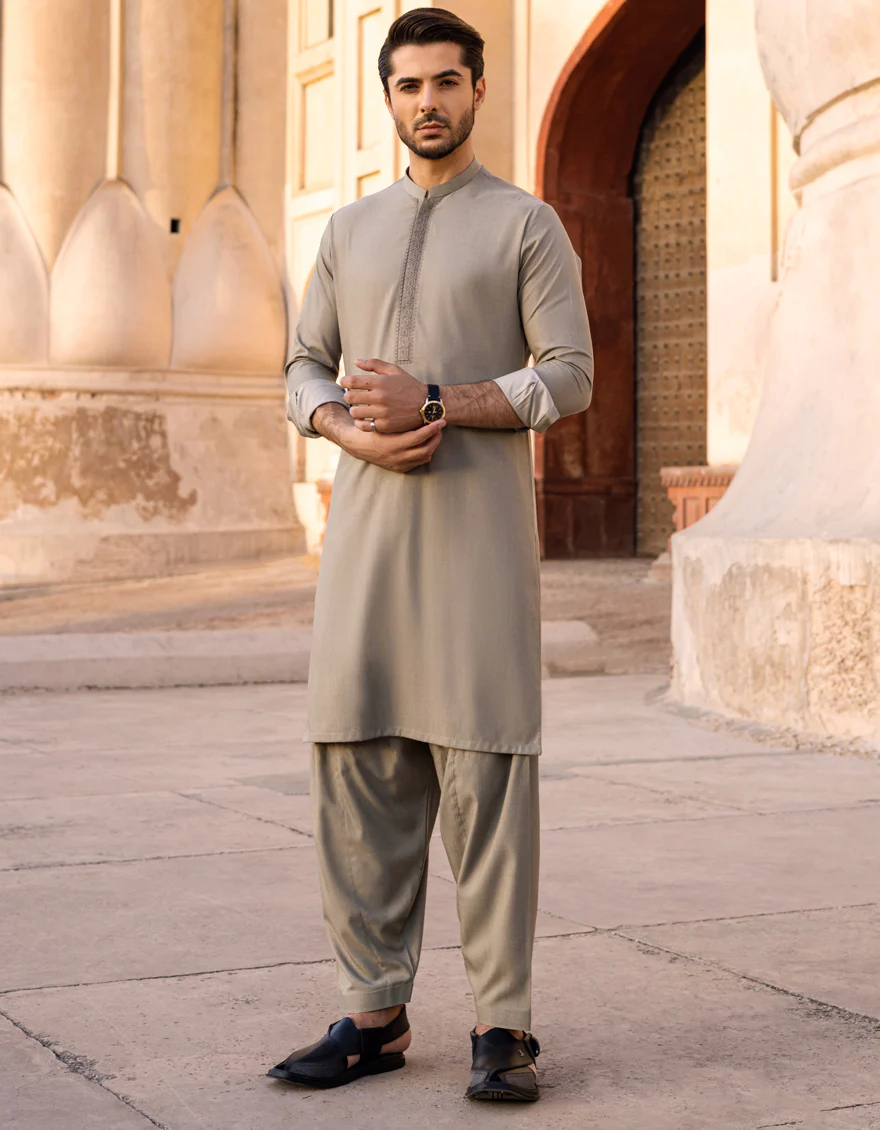 LIGHT GREEN BLENDED KAMEEZ SHALWAR | JJKS-A-US-34168/S22/JJ7631-SF - Image 4