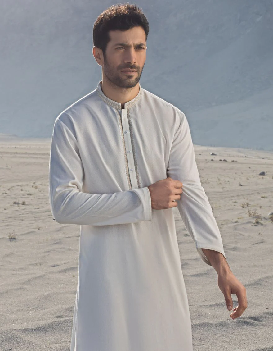 CREAM KAMEEZ SHALWAR | JJKS-A-US-37557/W21/JJ7195-SF - Image 4