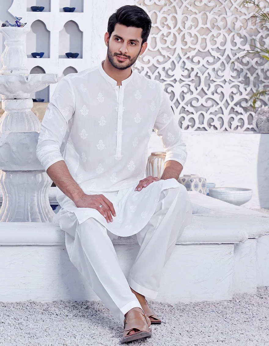 WHITE KAMEEZ SHALWAR | JJKS-A-US-42215/S21/JJ6732 - Image 2