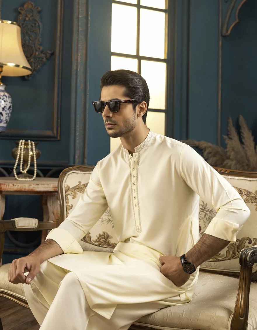 CREAM KAMEEZ SHALWAR | JJKS-S-US-37572/S22/JJ7400-FL - Image 4