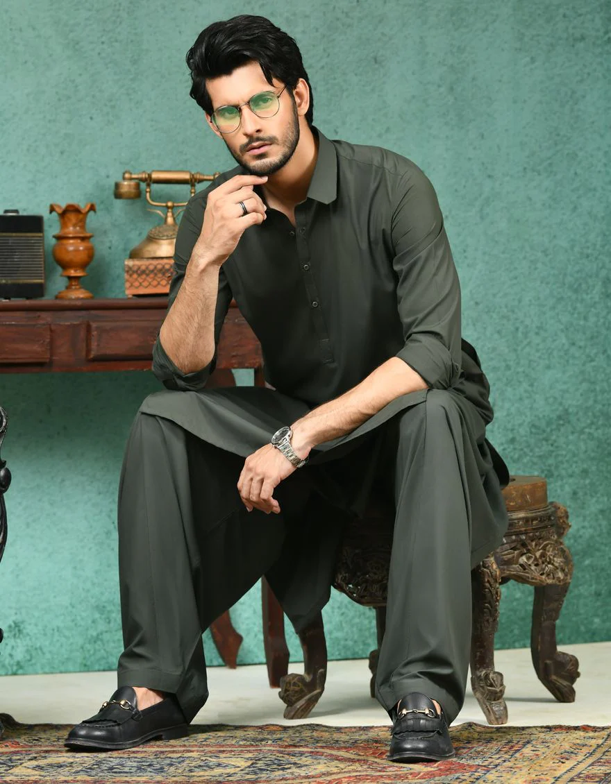 HUNTER GREEN KAMEEZ SHALWAR | JJKS-US-42247/S21/JJ7472-CL - Image 3