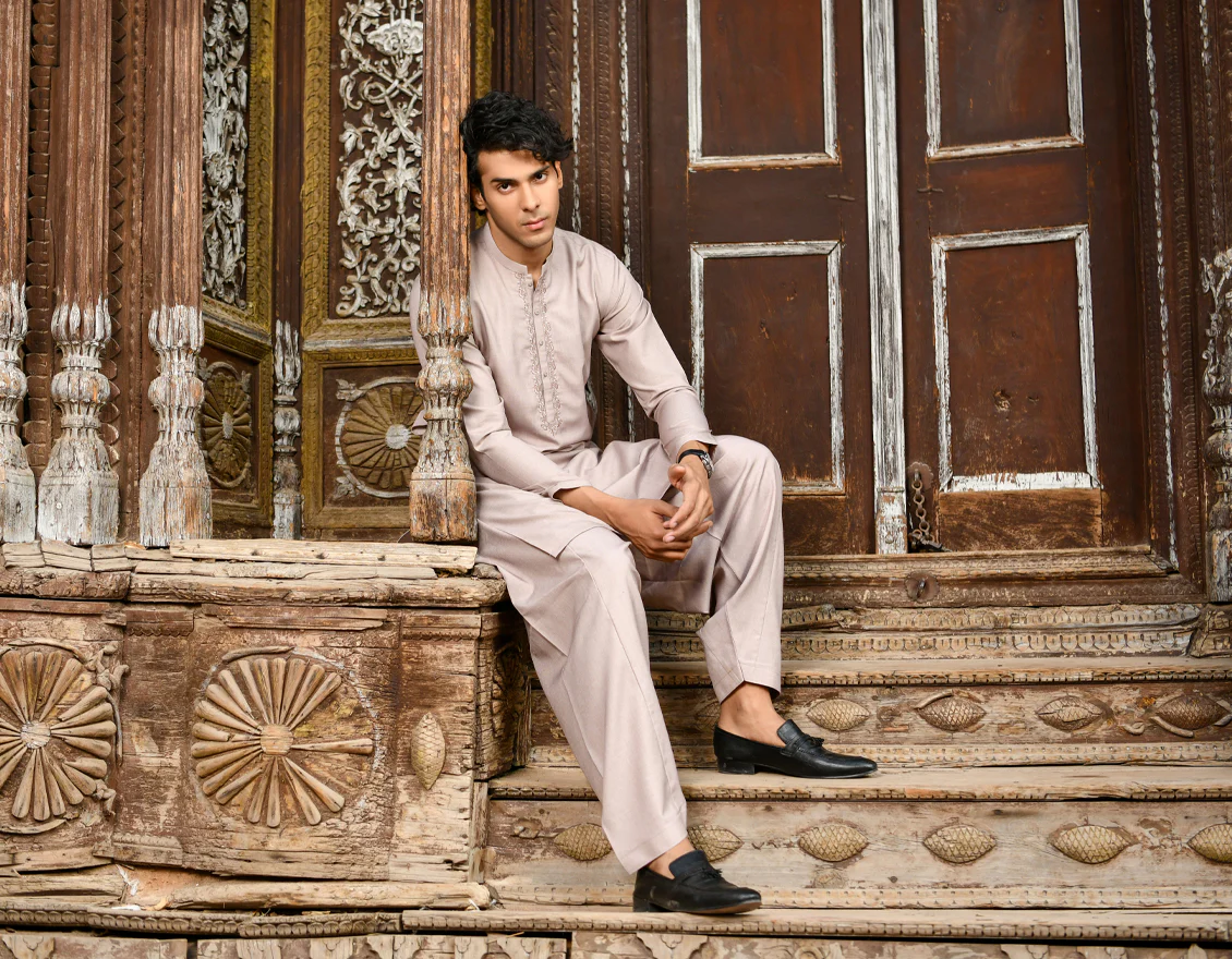 BEIGE BLENDED KAMEEZ SHALWAR | JJKS-US-43233/A23/JJ8796-SF - Image 4