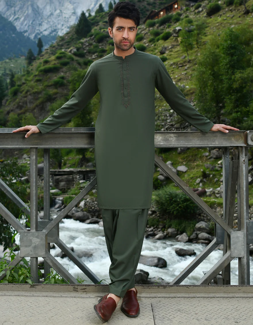 GREEN BLENDED KAMEEZ SHALWAR | JJKS-US-44122/S22/JJ8258-SF - Image 4
