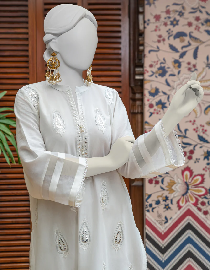 WHITE LAWN KURTI | JJLK-S-JSS-24-317 FB/SEESH MAHAL-01 - Image 2