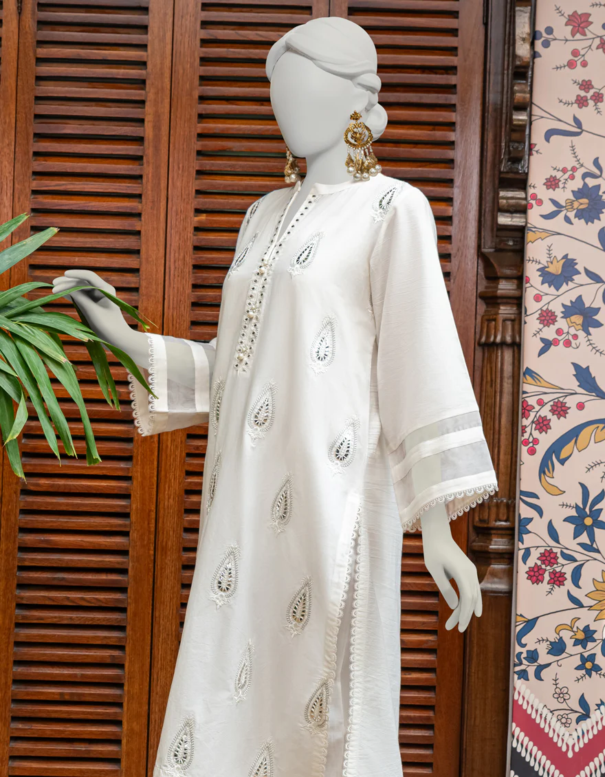 WHITE LAWN KURTI | JJLK-S-JSS-24-317 FB/SEESH MAHAL-01 - Image 4