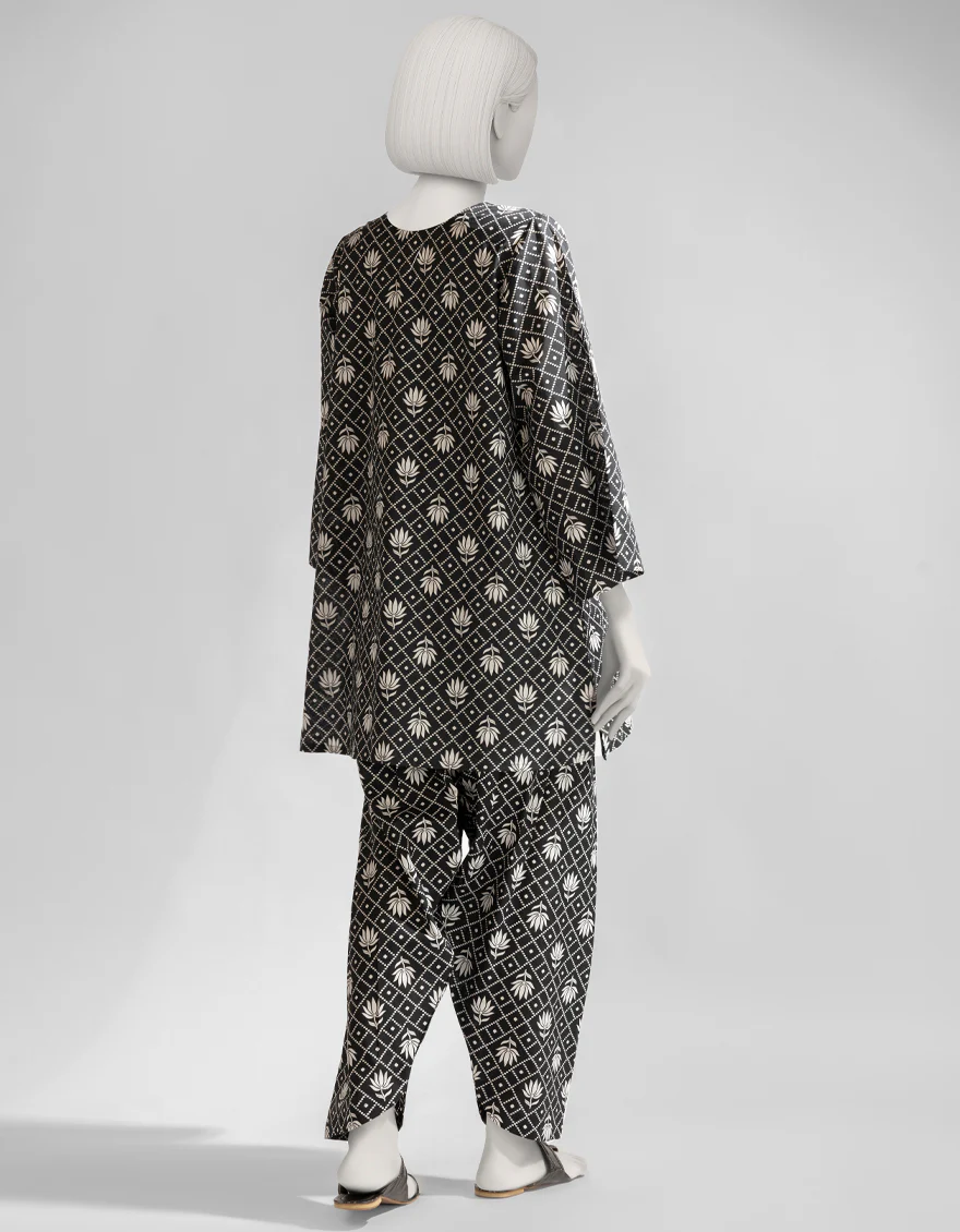 BLACK LAWN KURTI | JJLK-S-JSS-25-496 FB - Image 2